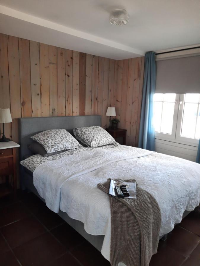 Anneke'S Bed En Botterhammeke Apartment Woensdrecht Екстериор снимка