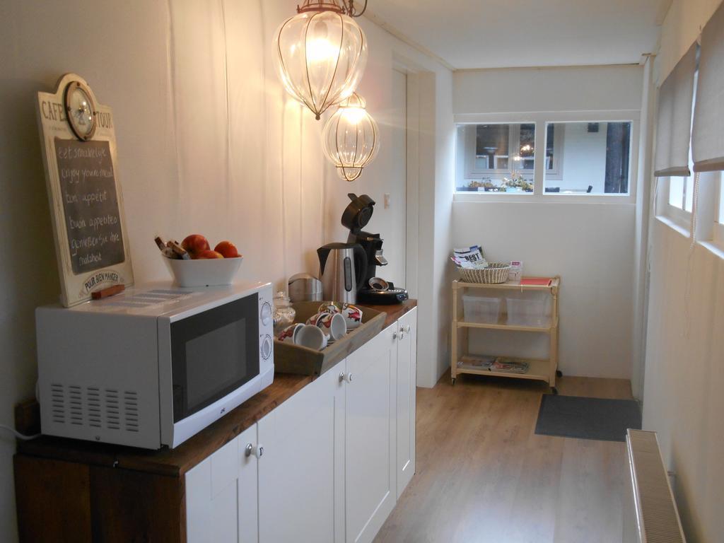 Anneke'S Bed En Botterhammeke Apartment Woensdrecht Екстериор снимка