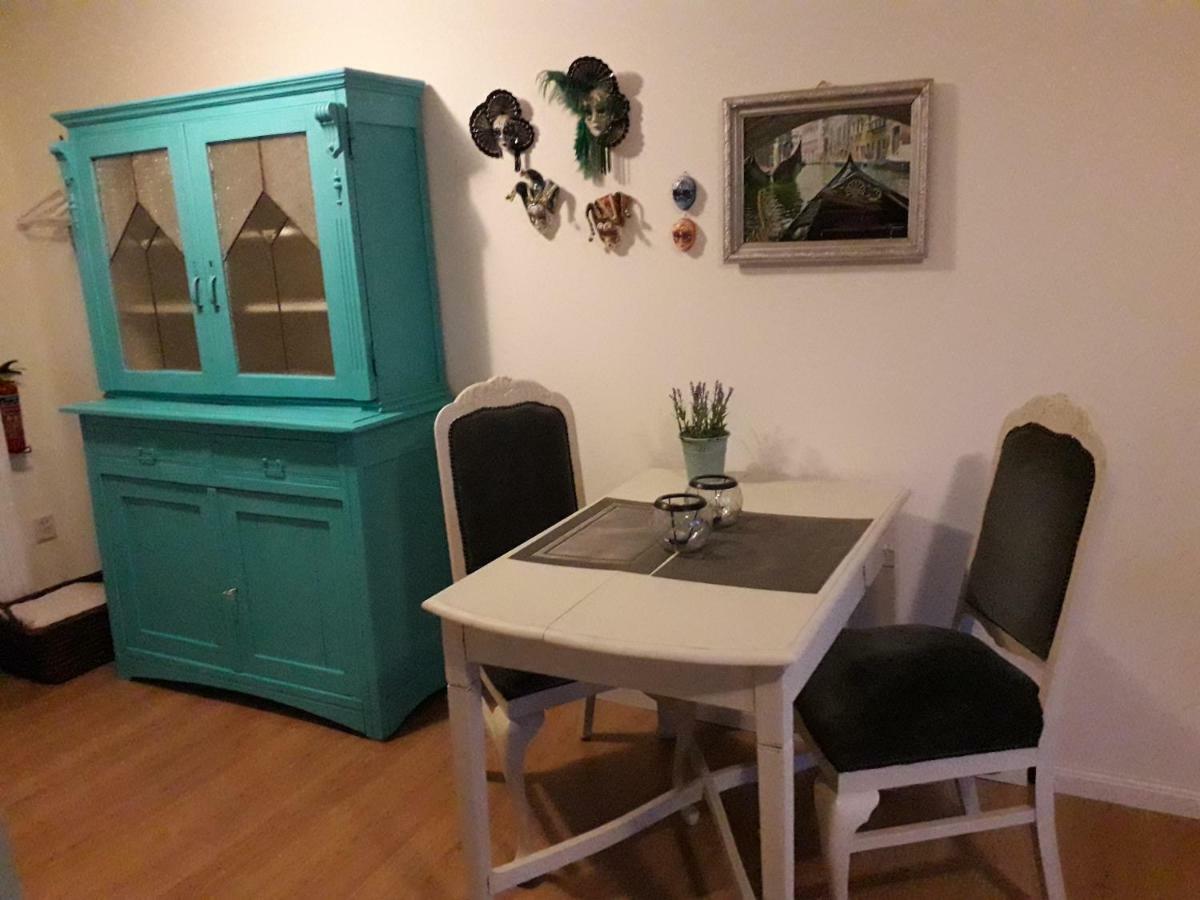 Anneke'S Bed En Botterhammeke Apartment Woensdrecht Екстериор снимка
